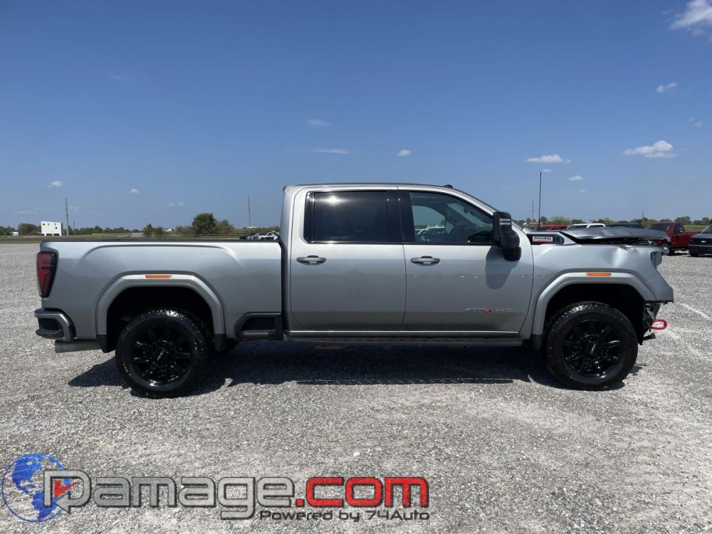 2024 GMC Sierra 2500 Crewcab 4X4 AT4 Diesel - photo 3