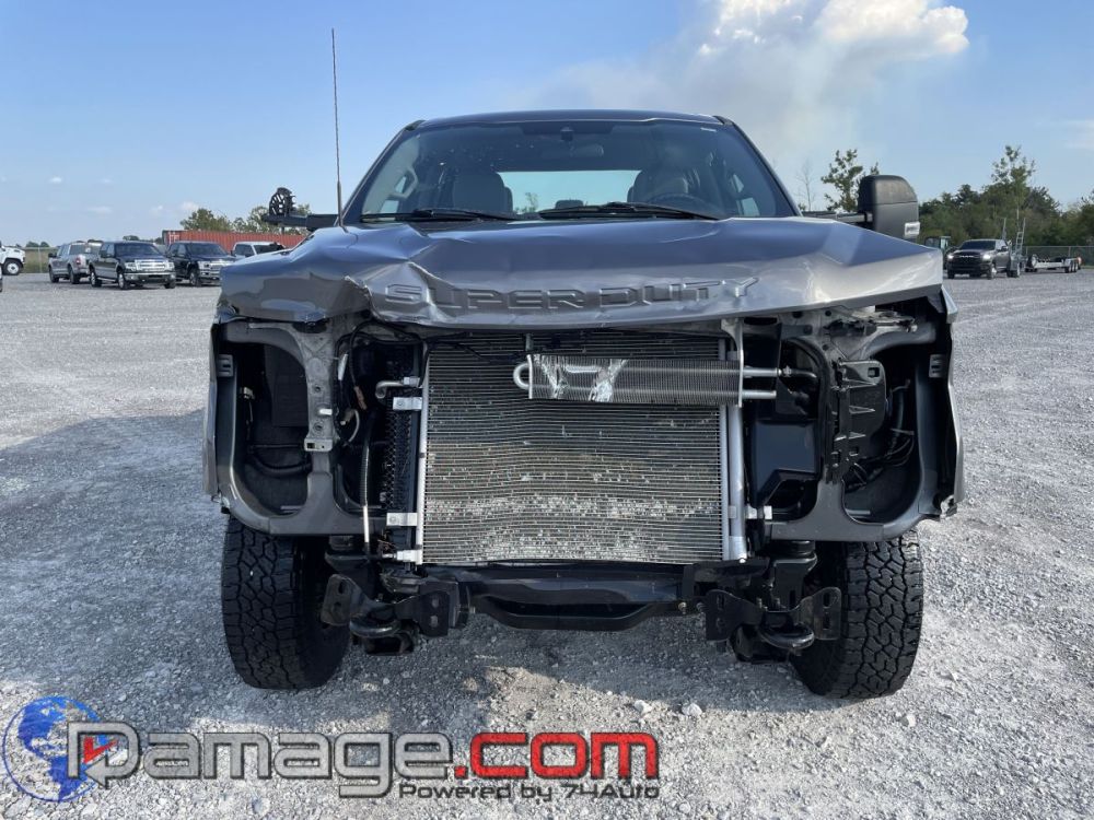2022 Ford F-350 Crewcab 4X4 - photo 8