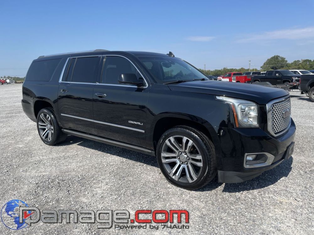 2017 GMC Yukon XL Denali 4X4 - photo 2