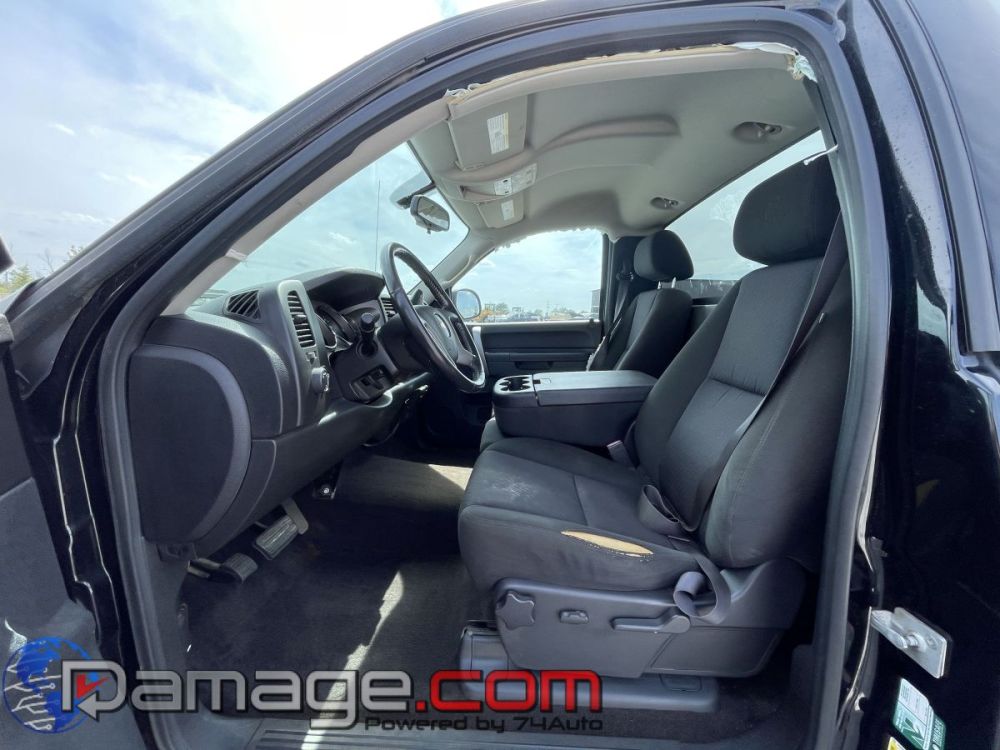 2013 Chevrolet Silverado 1500 RegCab 4X4 - photo 10