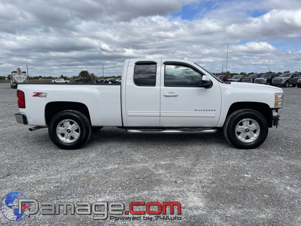 2013 Chevrolet Silverado 1500 Ext-Cab 4X4 LTZ - photo 3