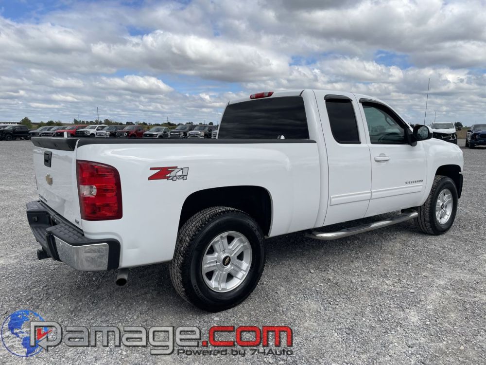 2013 Chevrolet Silverado 1500 Ext-Cab 4X4 LTZ - photo 5
