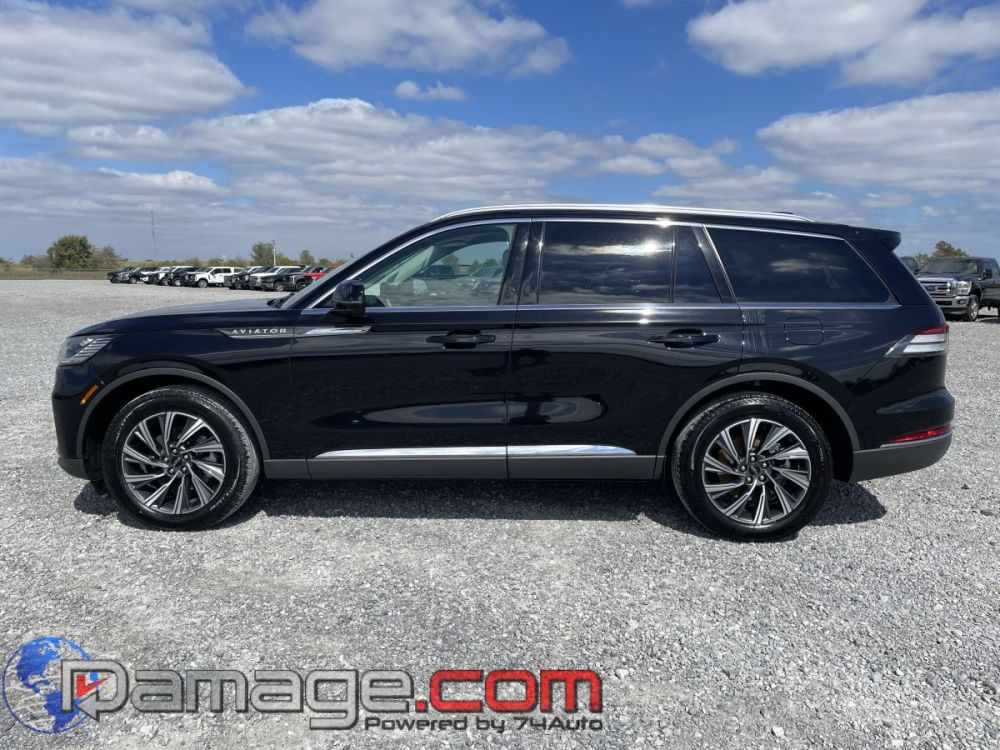 2026 Lincoln Aviator Livery AWD - photo 3