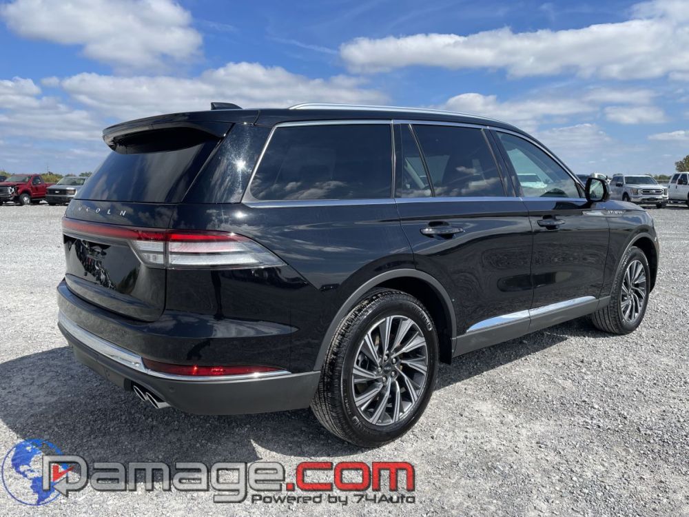 2026 Lincoln Aviator Livery AWD - photo 6