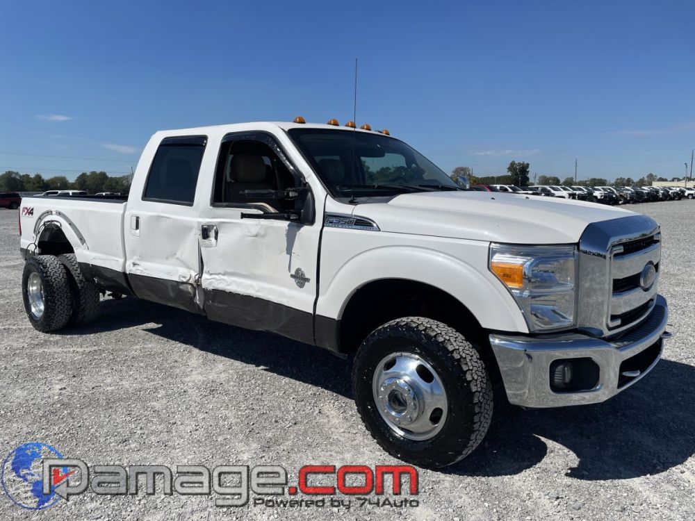 2016 Ford F-350 Crewcab 4X4 Lariat Diesel - photo 2