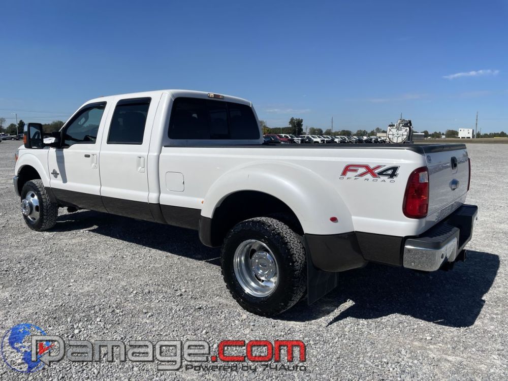 2016 Ford F-350 Crewcab 4X4 Lariat Diesel - photo 5