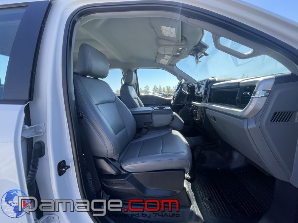 2025 Ford F-250 Crewcab RWD Diesel - photo 12