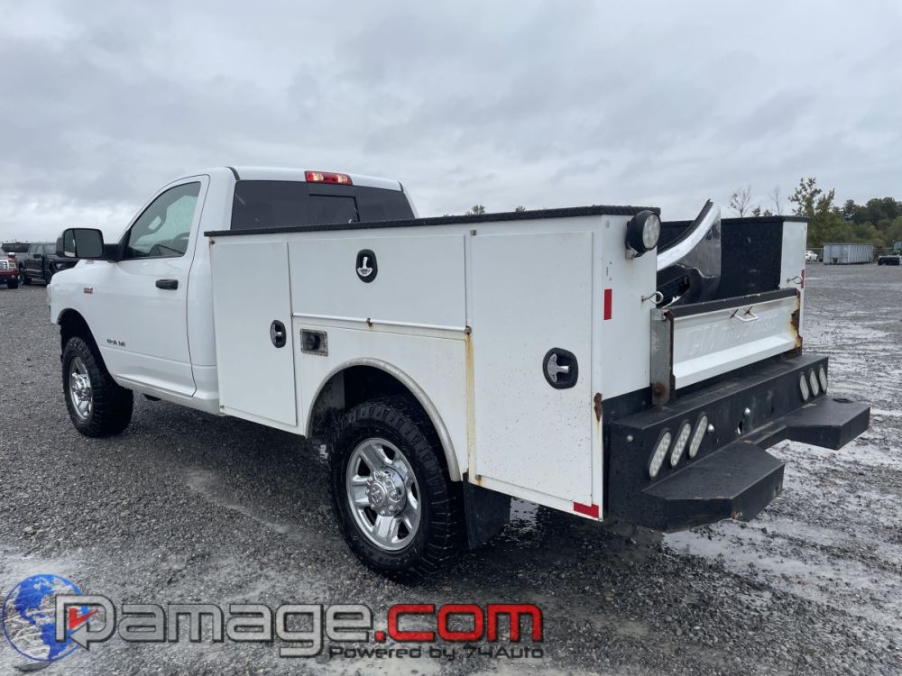 2022 Ram 2500 RegCab 4X4 - photo 5