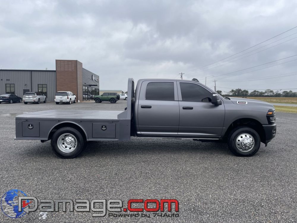 2026 Ram 3500 Crewcab 4X4 Diesel - photo 4
