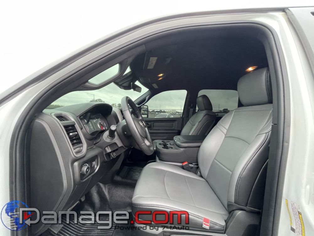 2026 Ram 3500 Crewcab 4X4 Diesel - photo 10