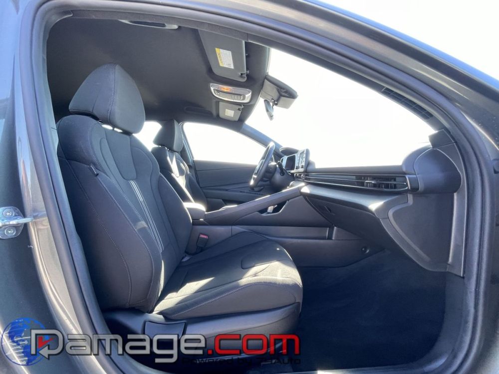 2025 Hyundai Elantra SEL Sport - photo 12