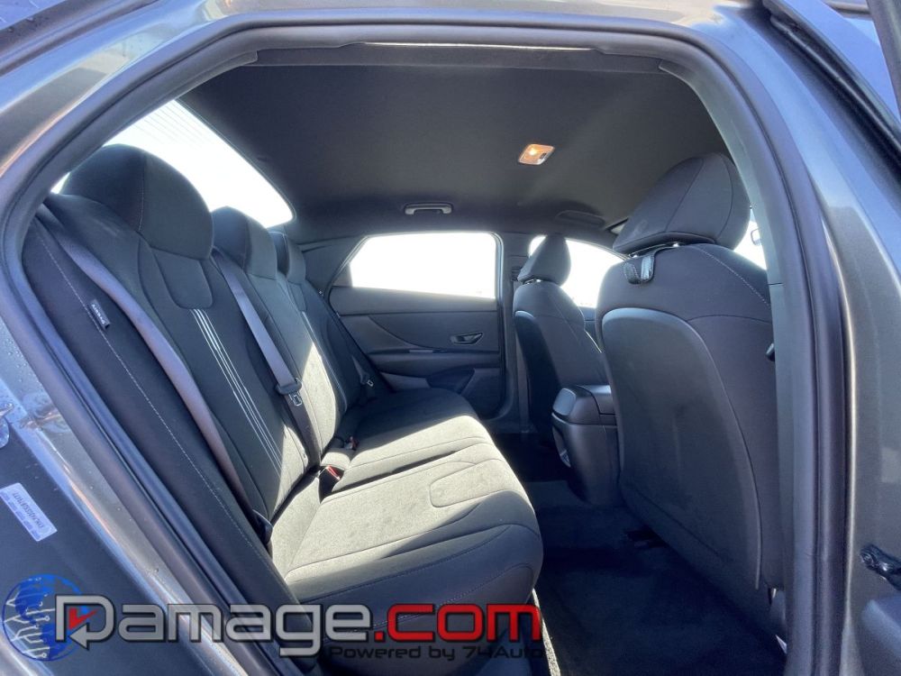 2025 Hyundai Elantra SEL Sport - photo 13