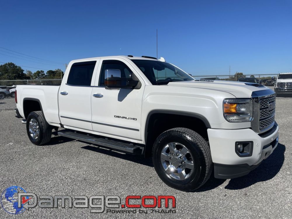 2019 GMC Sierra 3500 Crewcab 4X4 Denali Diesel - photo 1