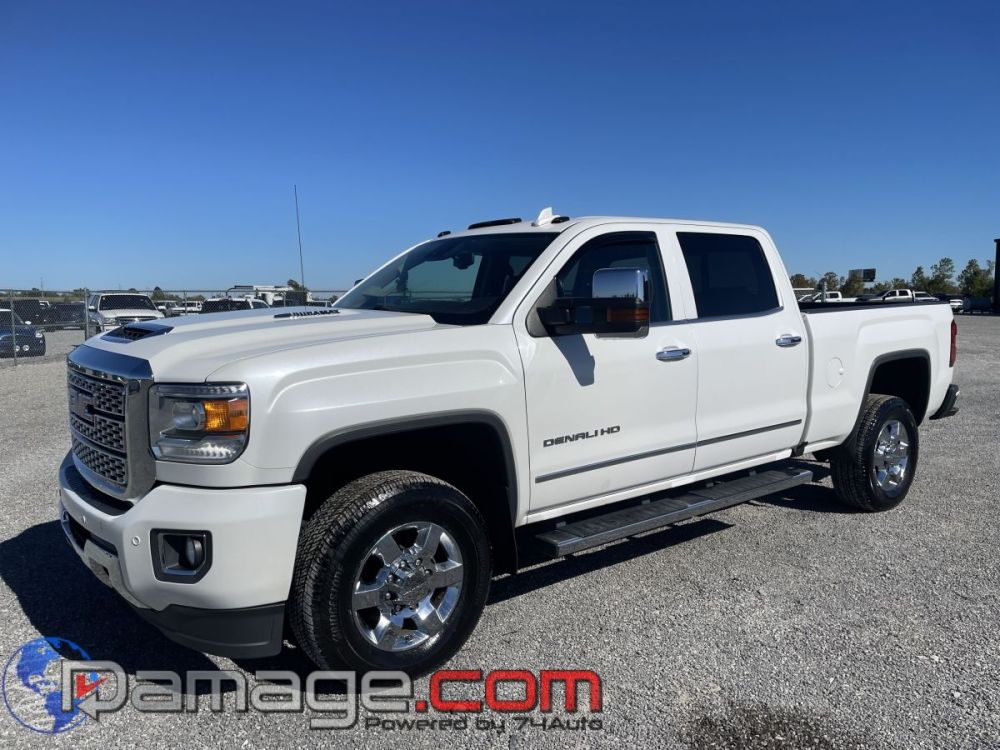 2019 GMC Sierra 3500 Crewcab 4X4 Denali Diesel - photo 2