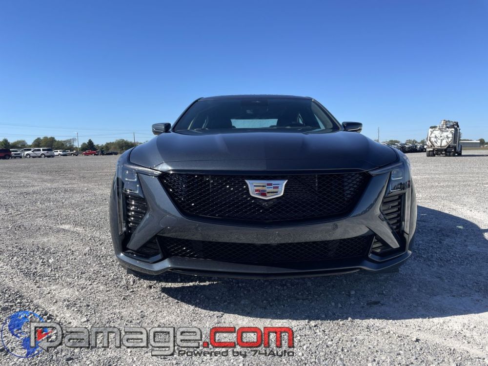 2026 Cadillac CT5-V AWD - photo 8