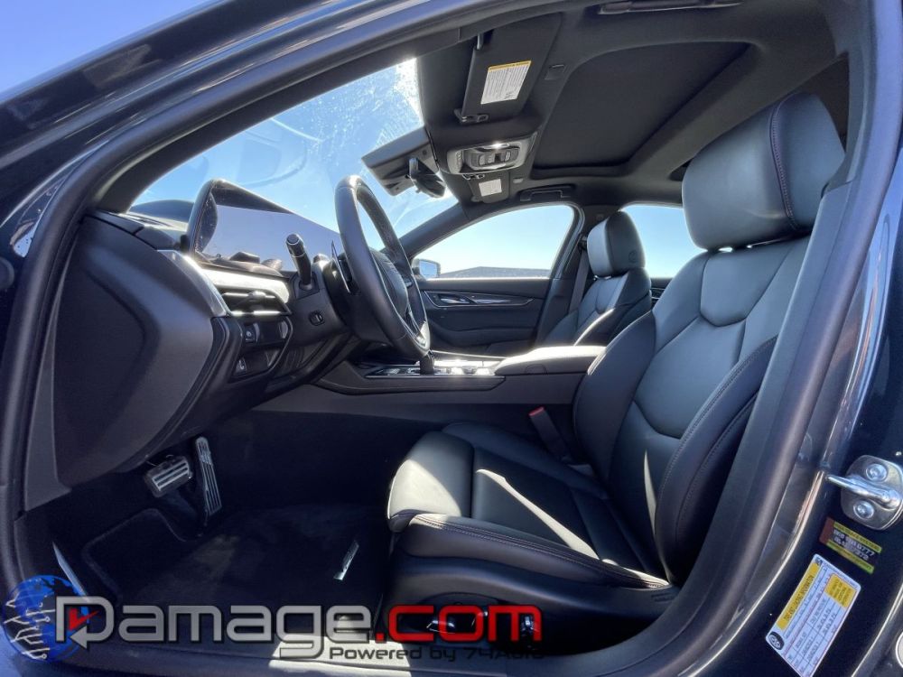 2026 Cadillac CT5-V AWD - photo 10