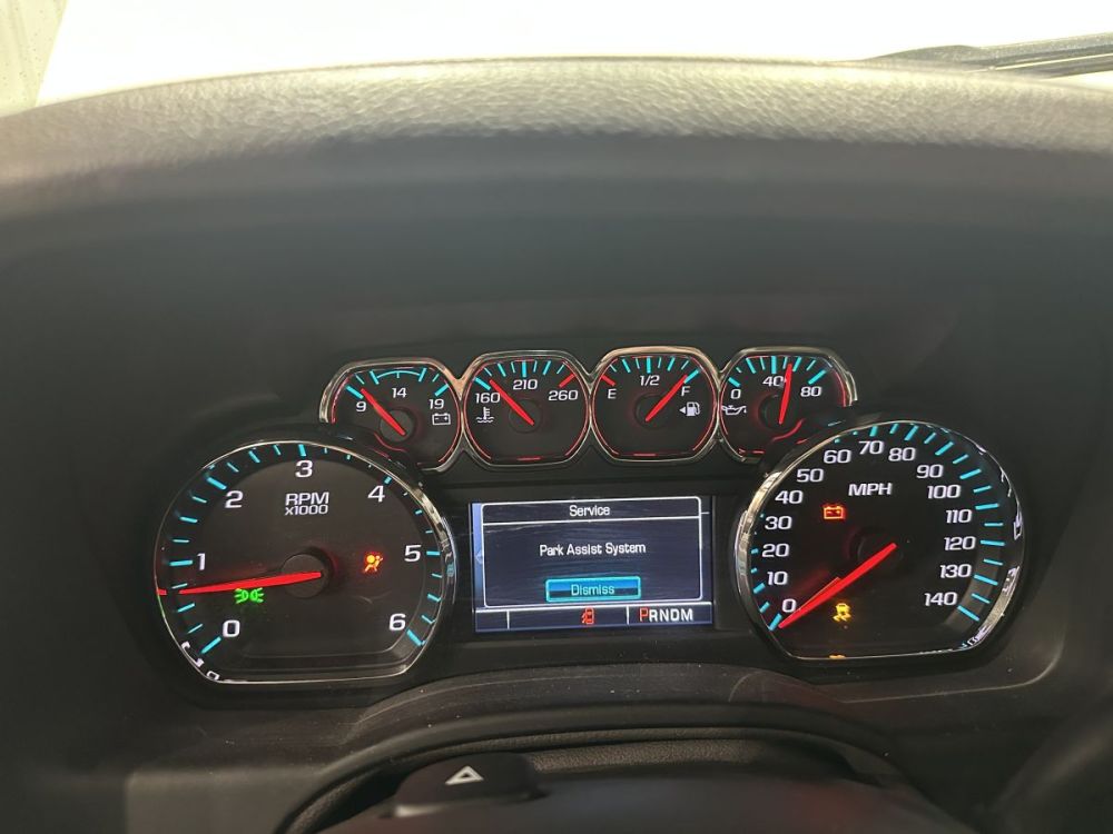 2016 Chevrolet Suburban LTZ 4X4 - photo 14