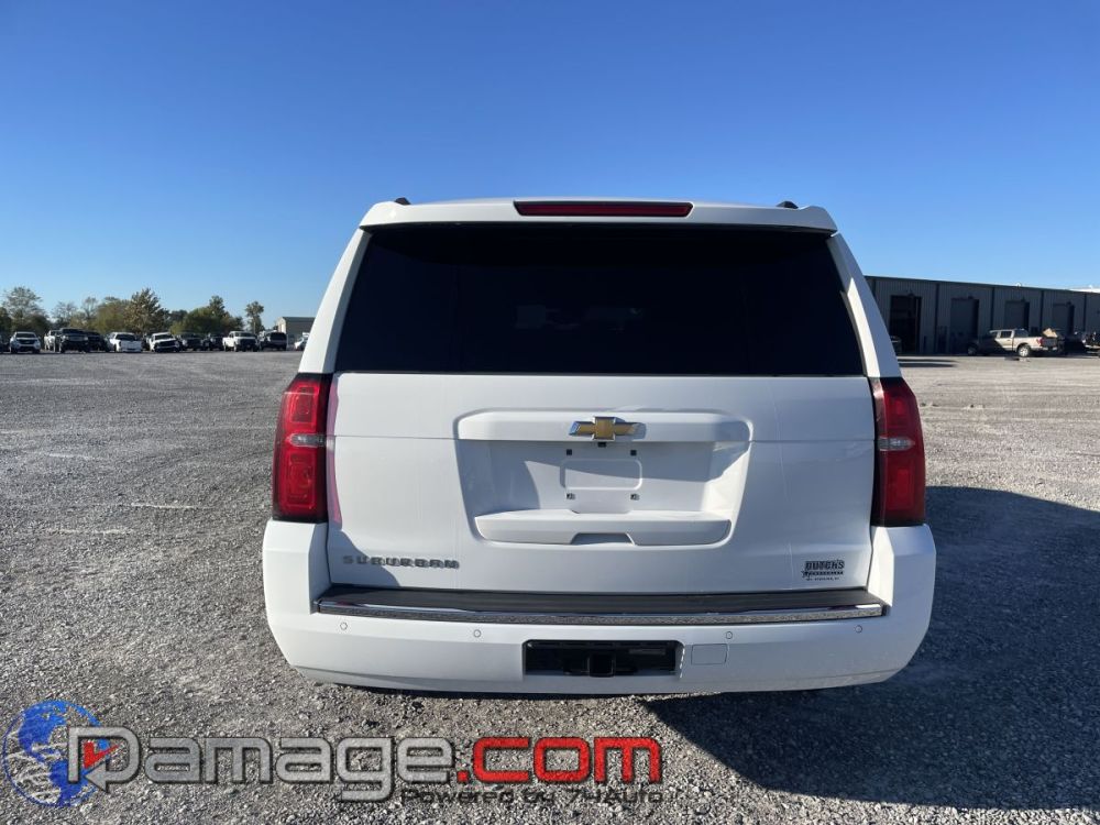 2016 Chevrolet Suburban LTZ 4X4 - photo 7