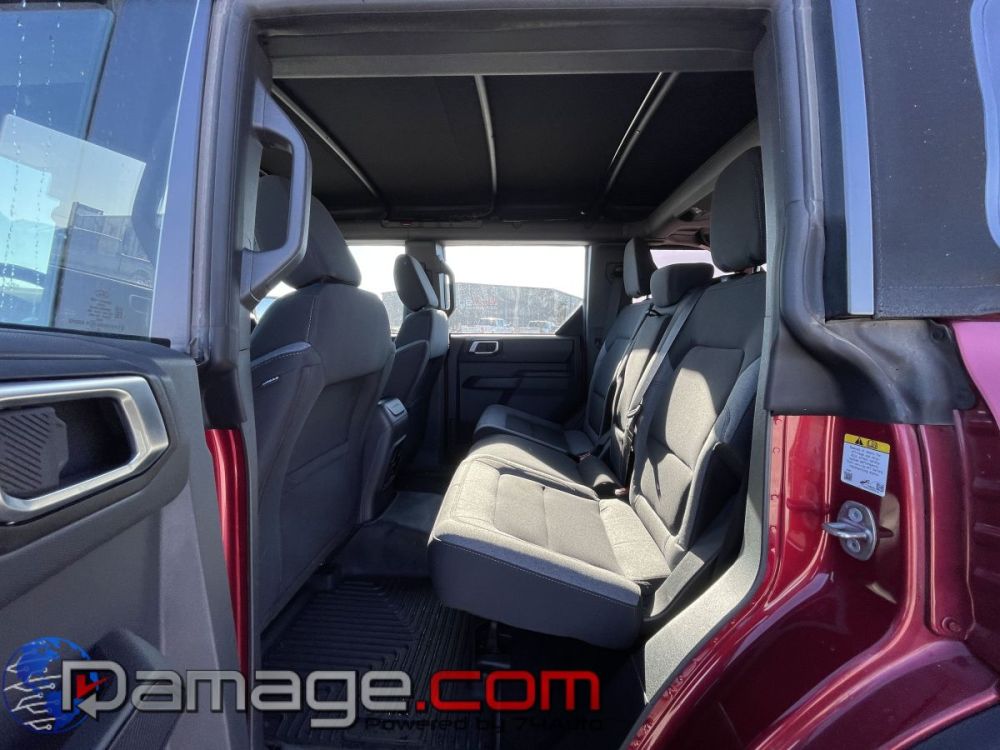 2025 Ford Bronco 4X4 - photo 11