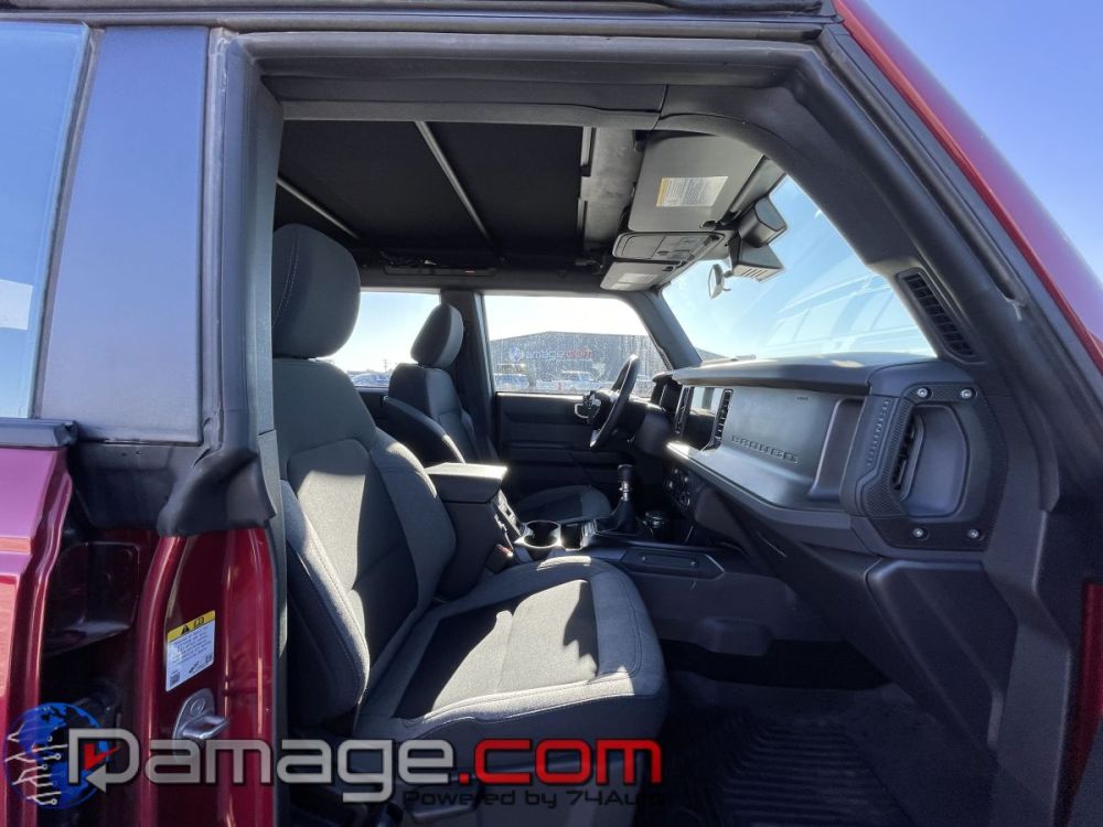 2025 Ford Bronco 4X4 - photo 12