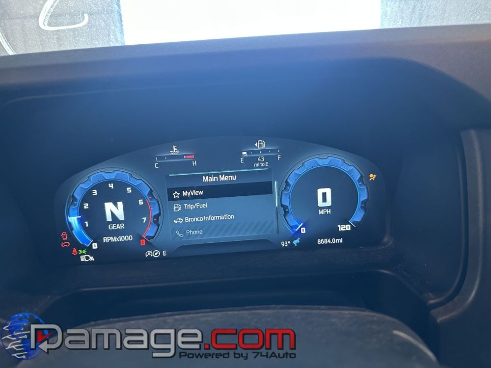 2025 Ford Bronco 4X4 - photo 14