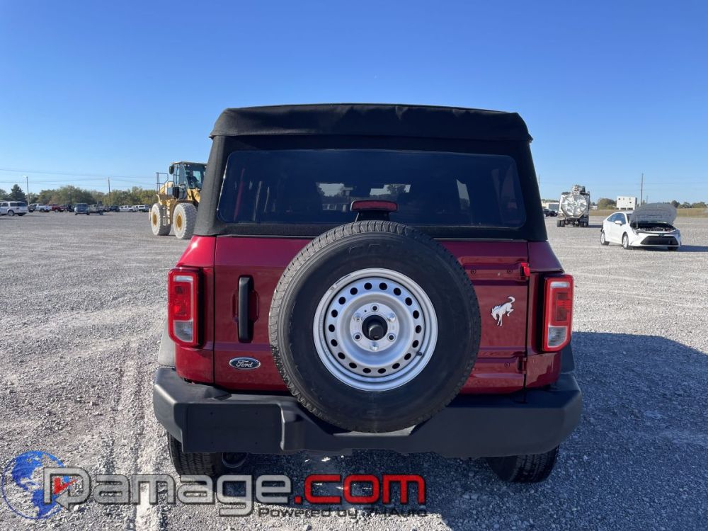 2025 Ford Bronco 4X4 - photo 7