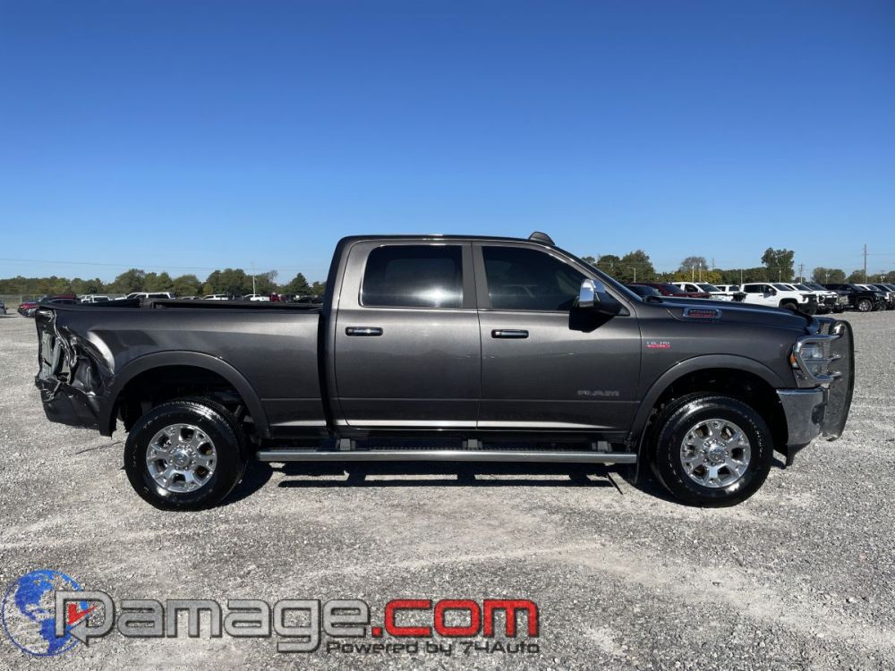 2022 Ram 2500 Crewcab 4X4 Laramie - photo 3