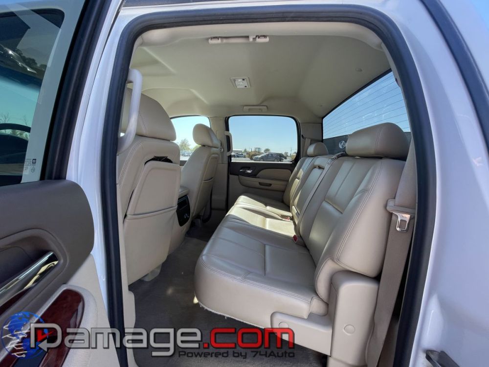 2011 Chevrolet Silverado 1500 Crewcab 4X4 LTZ - photo 11