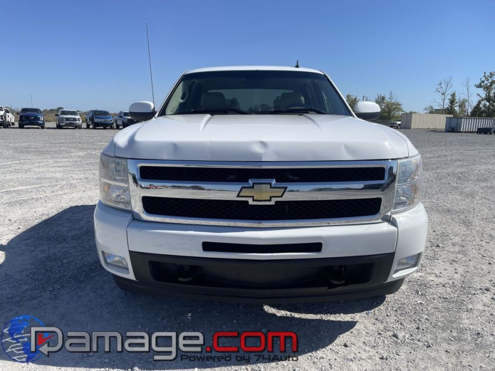 2011 Chevrolet Silverado 1500 Crewcab 4X4 LTZ - photo 8