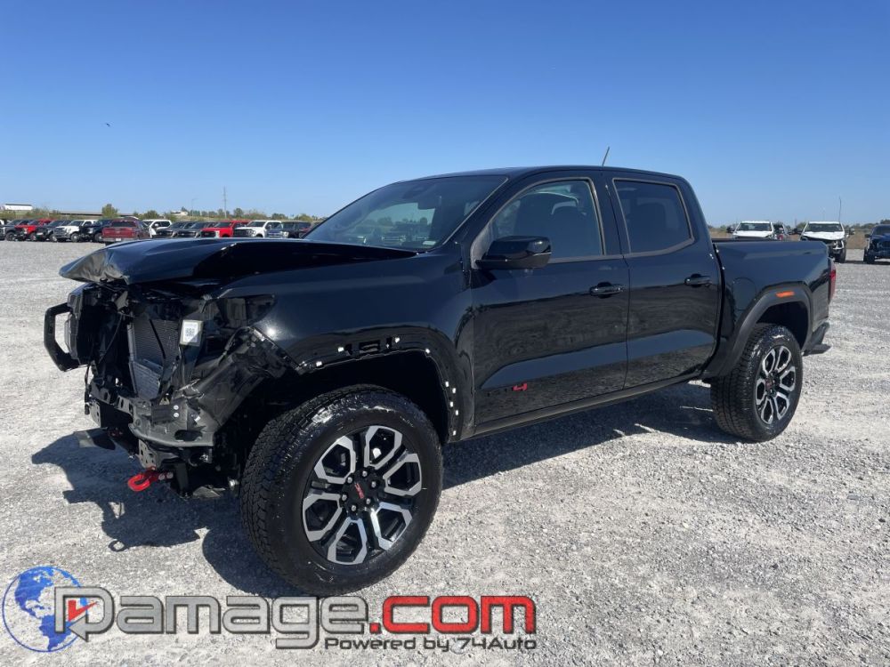 2026 GMC Canyon Crewcab 4X4 AT4 - photo 2