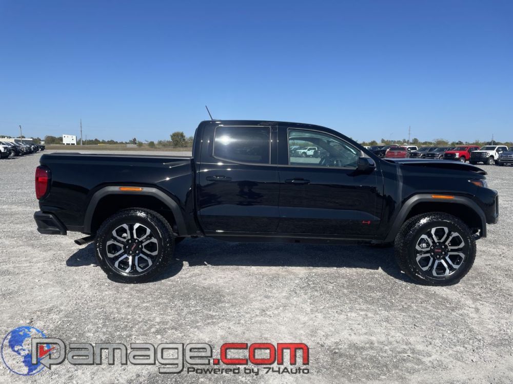 2026 GMC Canyon Crewcab 4X4 AT4 - photo 3