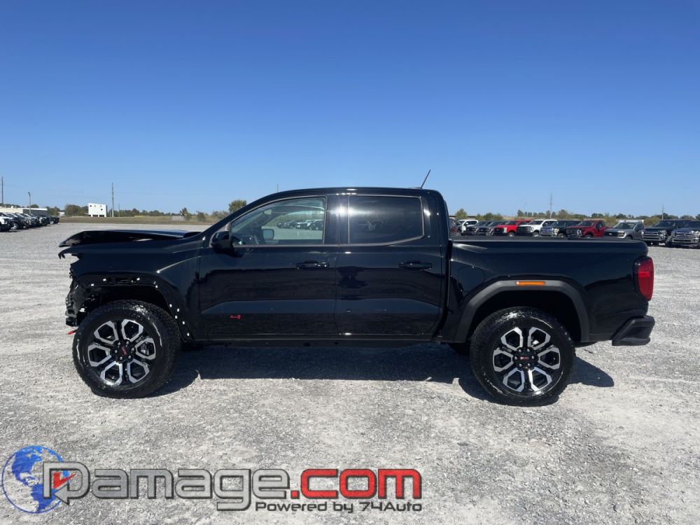 2026 GMC Canyon Crewcab 4X4 AT4 - photo 4