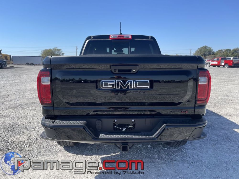 2026 GMC Canyon Crewcab 4X4 AT4 - photo 7