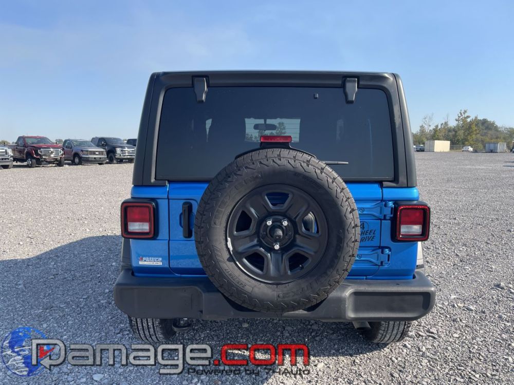 2025 Jeep Wrangler 4X4 - photo 7