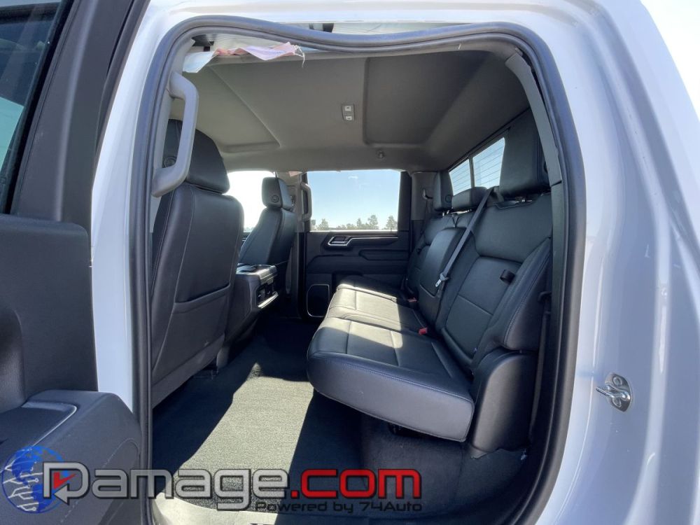 2025 Chevrolet Silverado 2500 Crewcab 4X4 Trail-Boss - photo 11