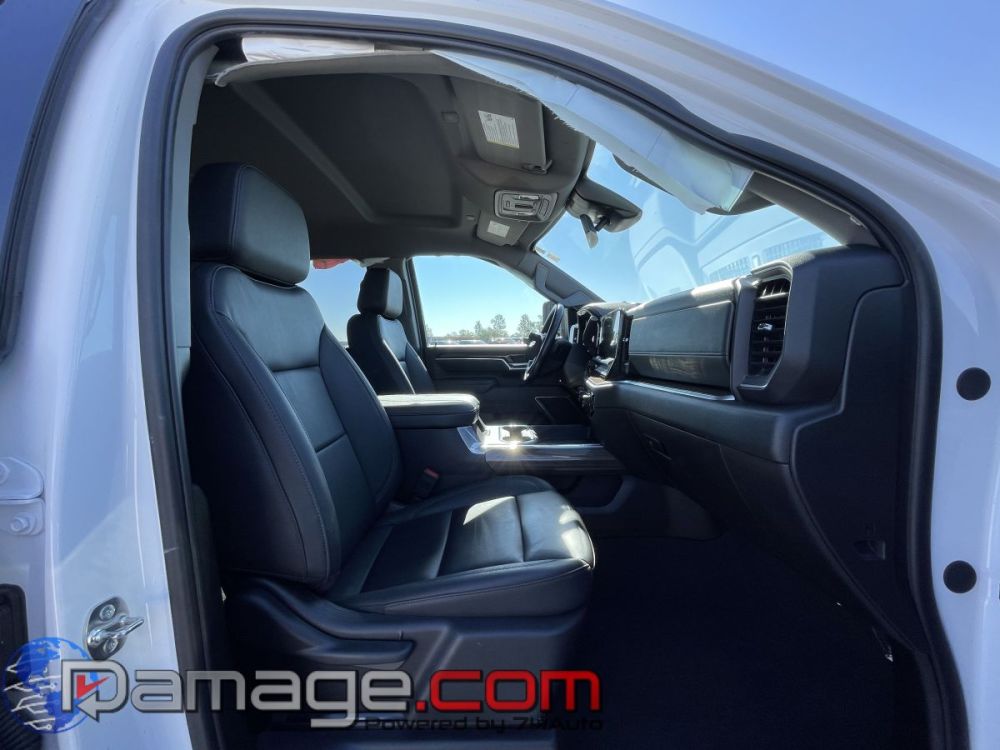 2025 Chevrolet Silverado 2500 Crewcab 4X4 Trail-Boss - photo 12