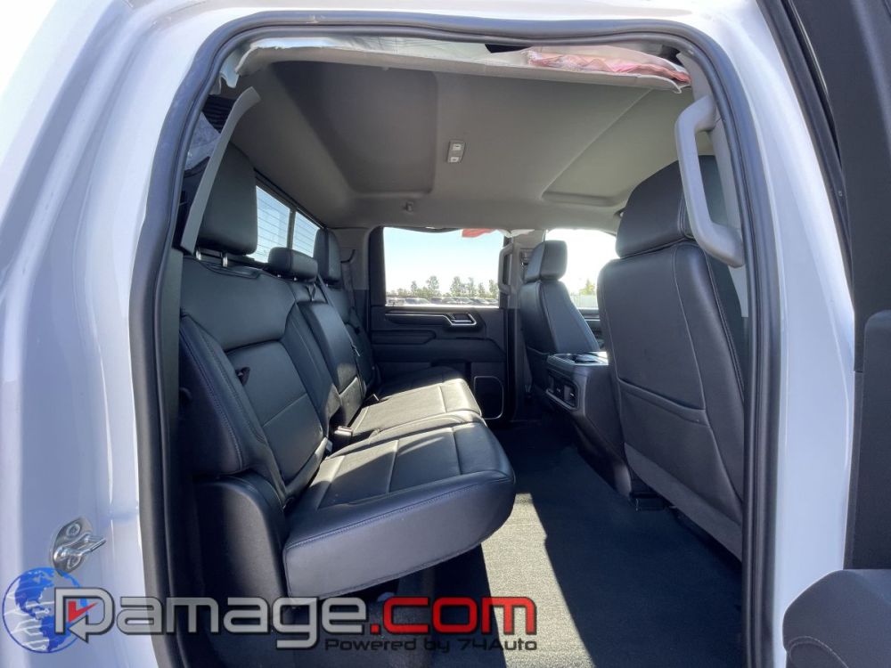 2025 Chevrolet Silverado 2500 Crewcab 4X4 Trail-Boss - photo 13
