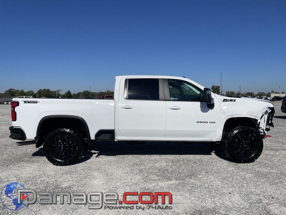 2025 Chevrolet Silverado 2500 Crewcab 4X4 Trail-Boss - photo 4