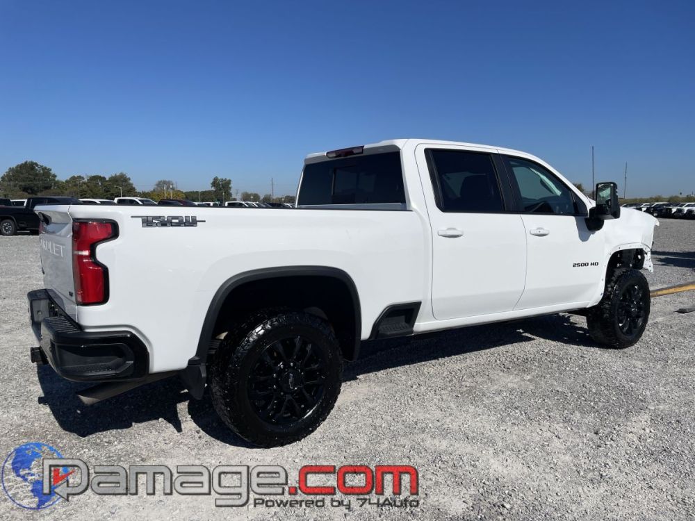 2025 Chevrolet Silverado 2500 Crewcab 4X4 Trail-Boss - photo 6