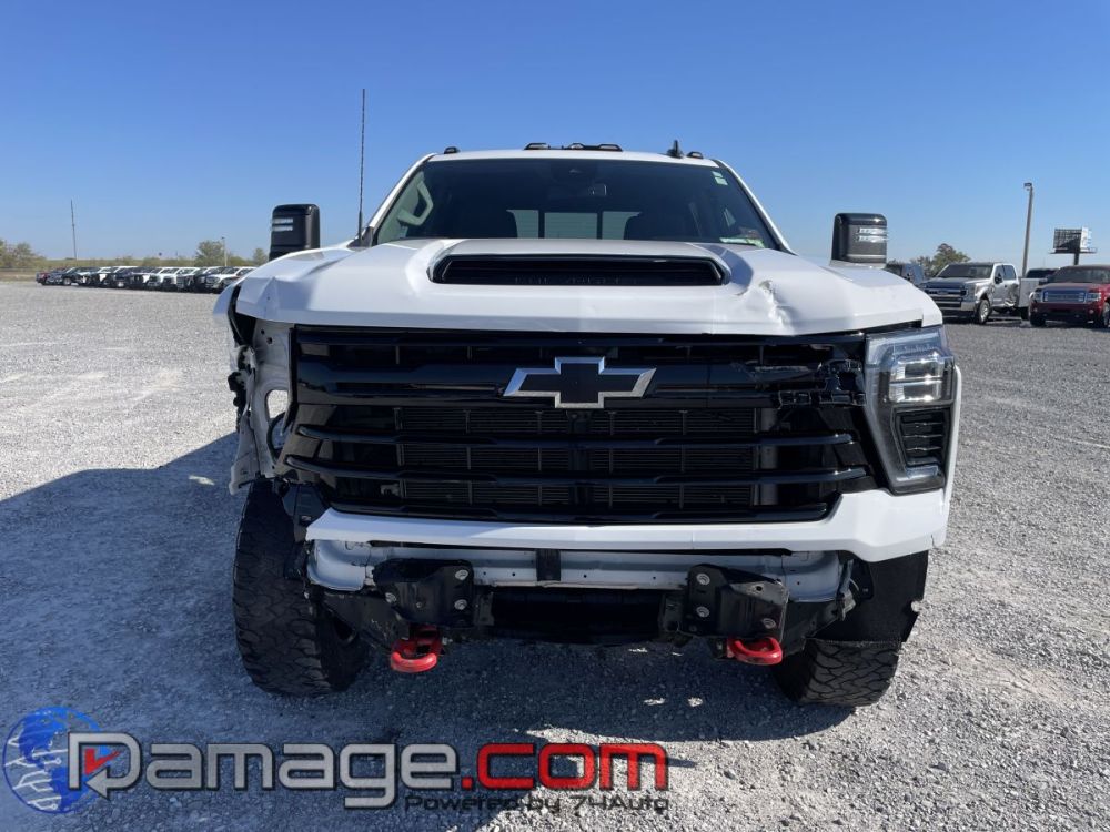 2025 Chevrolet Silverado 2500 Crewcab 4X4 Trail-Boss - photo 8