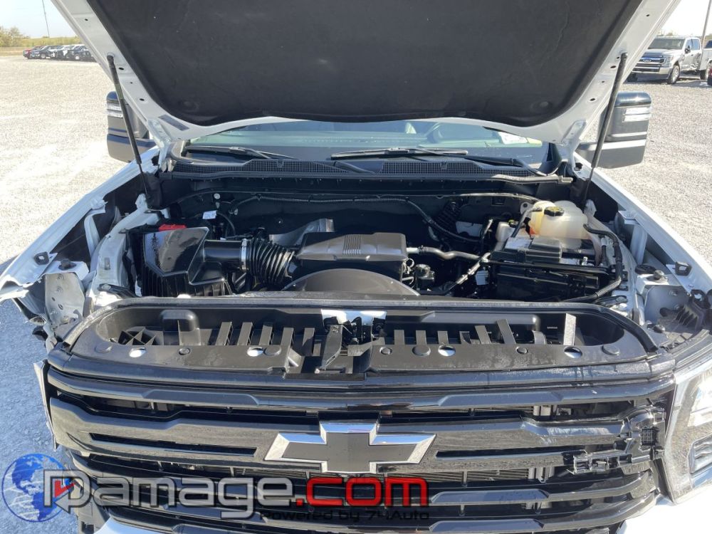 2025 Chevrolet Silverado 2500 Crewcab 4X4 Trail-Boss - photo 9