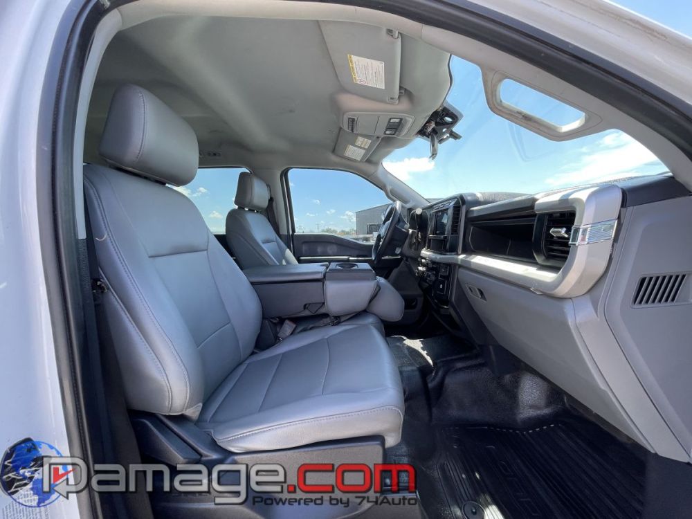 2023 Ford F-350 Crewcab 4X4 Diesel - photo 12