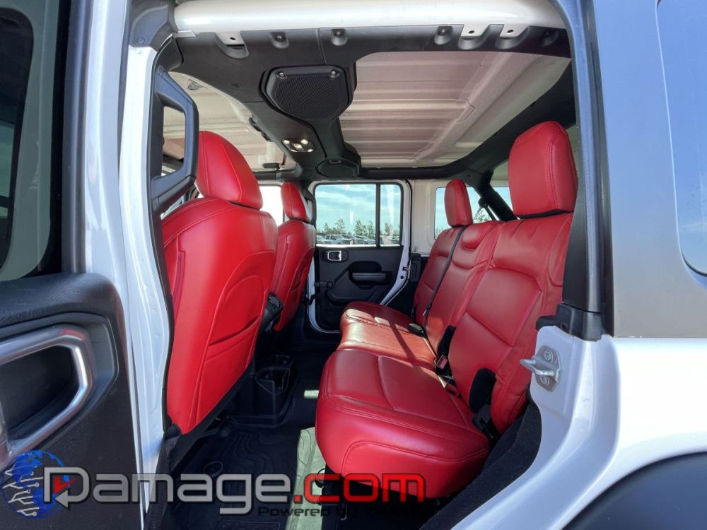 2020 Jeep Wrangler Unlimited 4X4 - photo 11