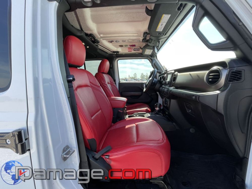 2020 Jeep Wrangler Unlimited 4X4 - photo 12