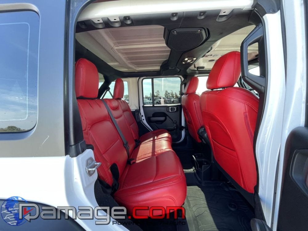 2020 Jeep Wrangler Unlimited 4X4 - photo 13