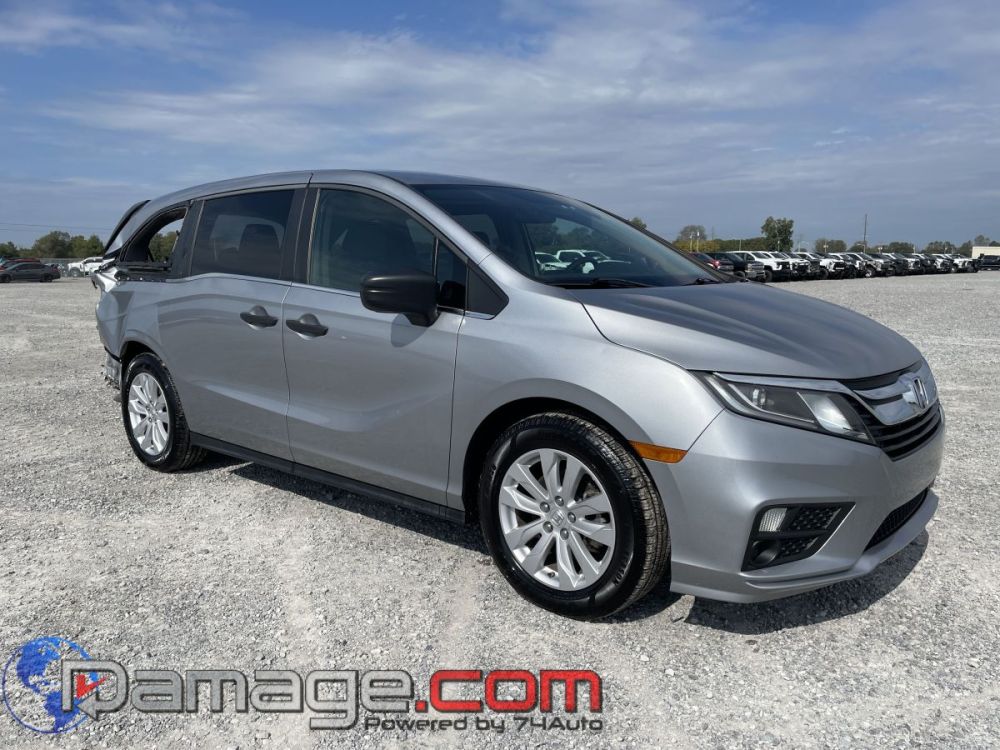 2019 Honda Odyssey LX - photo 2