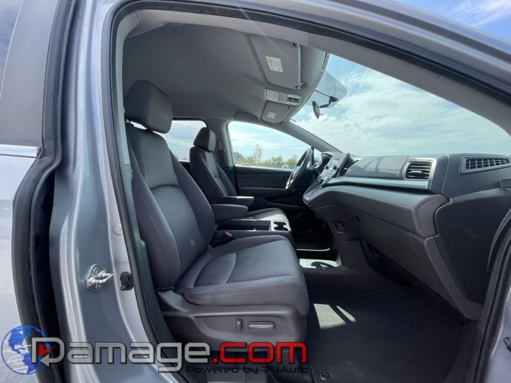 2019 Honda Odyssey LX - photo 12