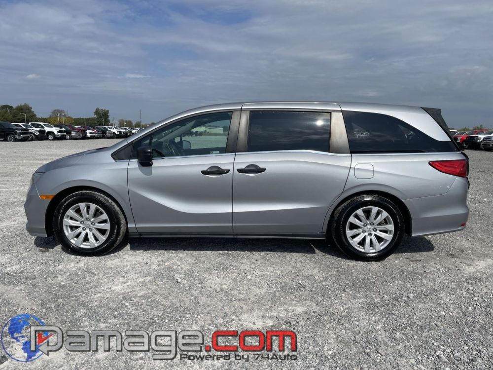2019 Honda Odyssey LX - photo 3
