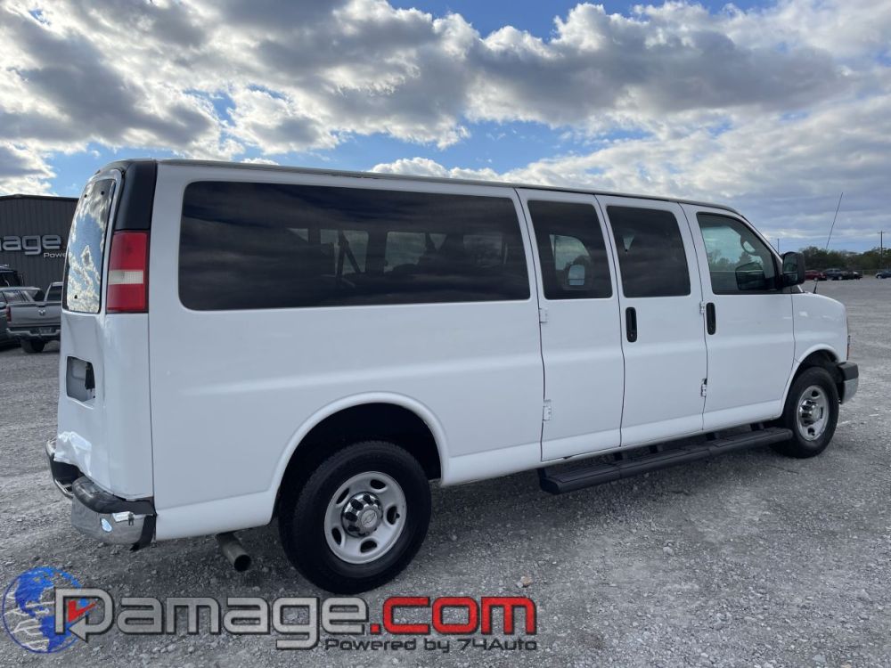 2014 Chevrolet Express - photo 6