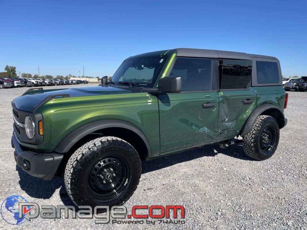 2023 Ford Bronco Black-Diamond 4X4 - photo 2